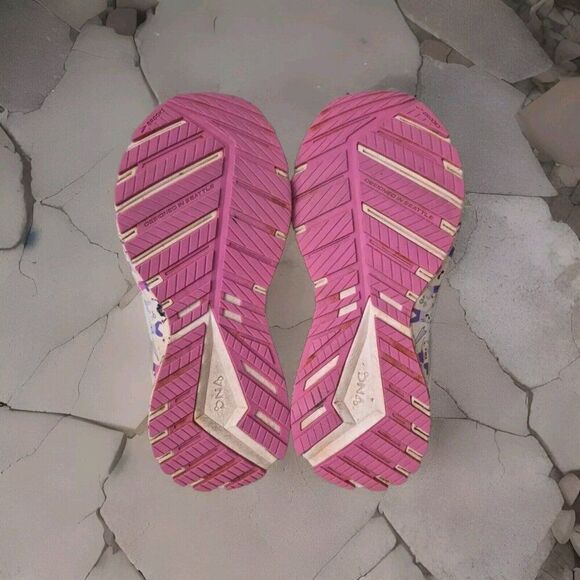 Brooks Revel 4 Athletic Running Shoes Women's Size 7.5 - Picture 6 of 7